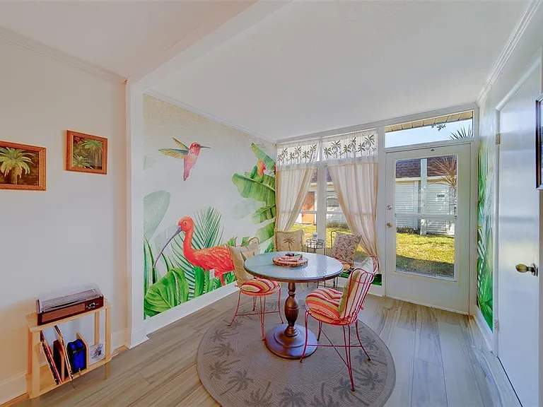 13827 Mission Oaks Blvd — Photo 13