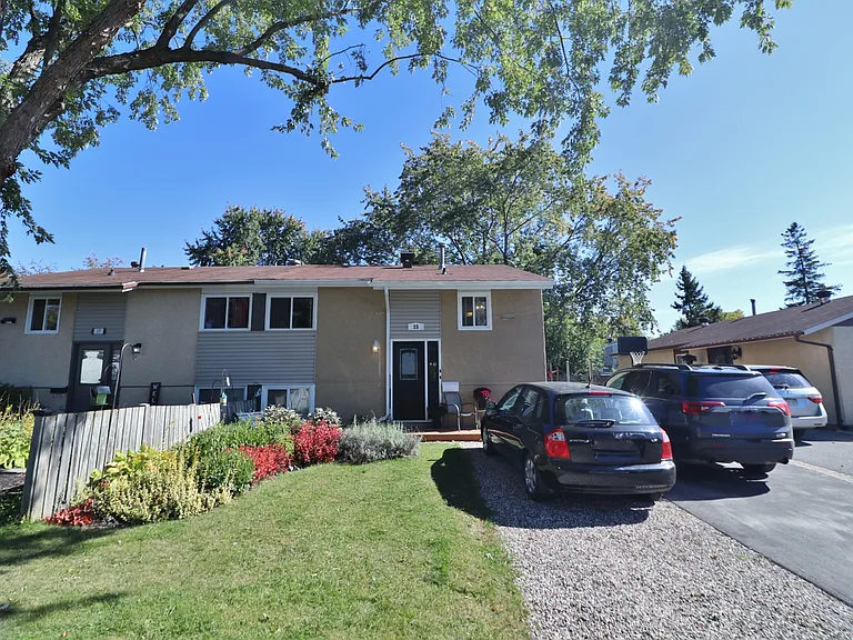 15 Laurie Ct #A — Photo 26