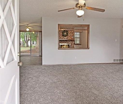 2nd image of 321 Elmwood Dr
