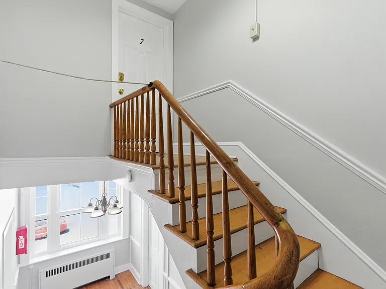 142 N Washington St #7 — Photo 16