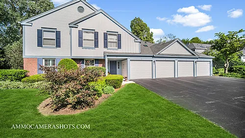 1671 Grosvenor Cir #B Photo 1 1671 Grosvenor Cir #B Photo 1