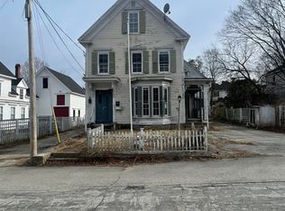 7 Lincoln St, Farmington, NH 03835