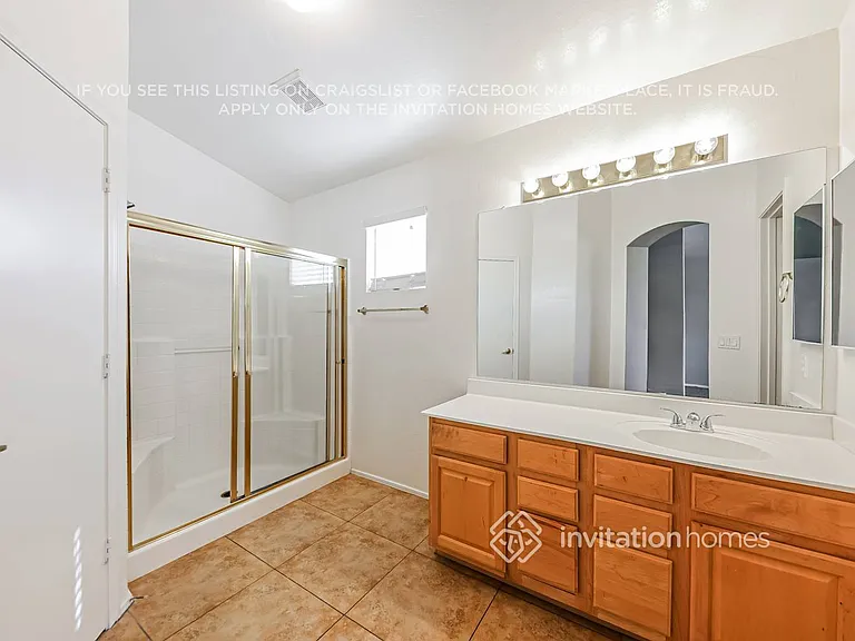 606 W McRae Dr — Photo 13