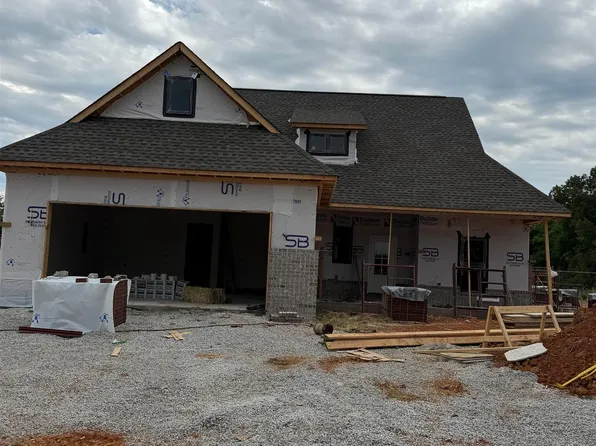 220 Spry Way, Killen, AL 35645