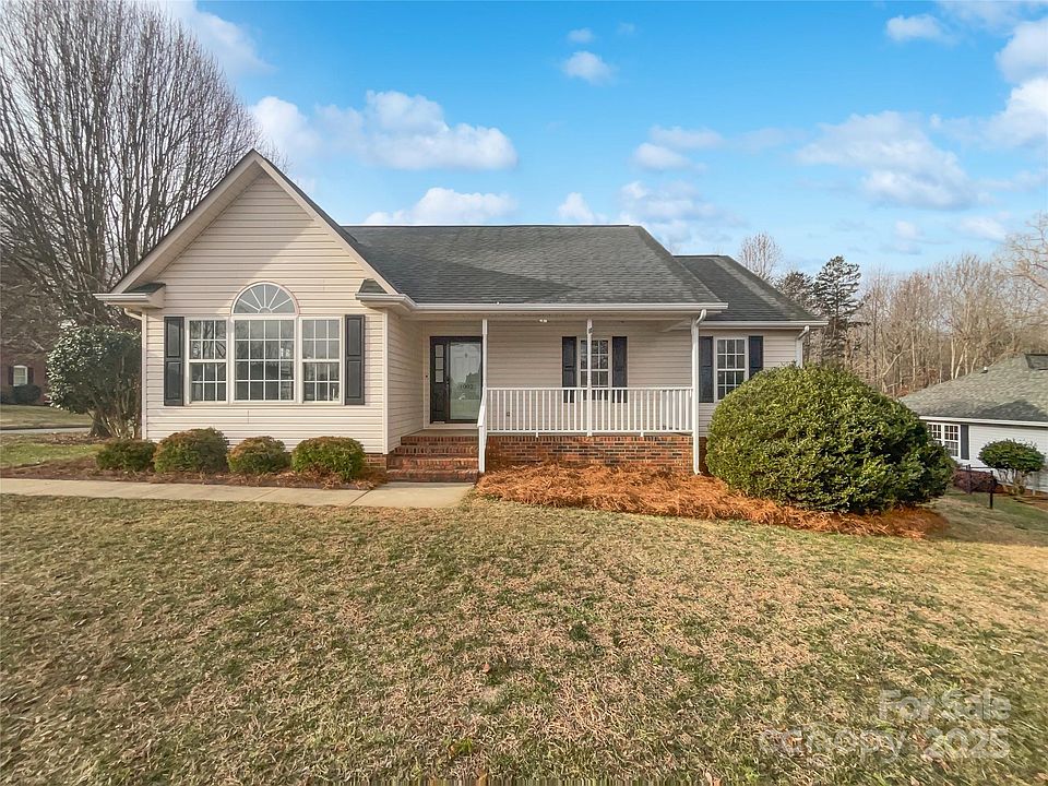 1st image of 1002 Joanne Ct