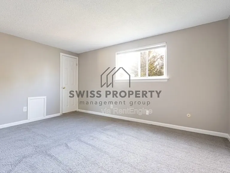 2859 Falcon Bridge Dr — Photo 8