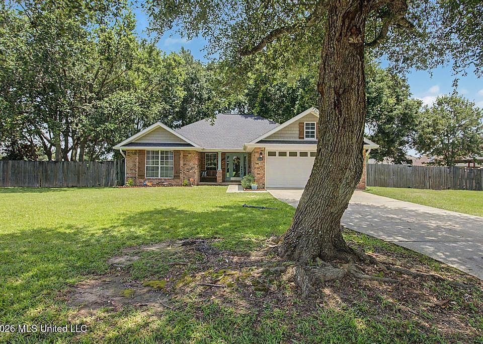 1st image of 15280 Clear Springs Blvd