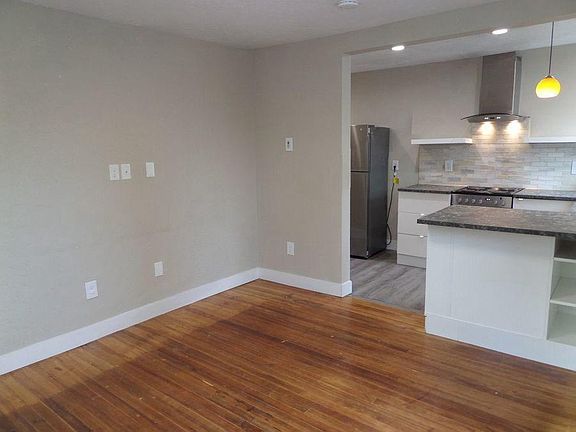 2nd image of 2114 NE 85th St #2114