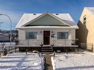 11502 89th St NW, Edmonton, AB T5B 3T9