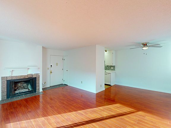 4th image of 521 Alameda Del Prado #326