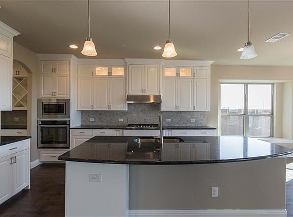 4th image of 10837 Pedernales Falls Dr