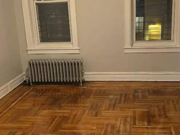 673 East 94th Street image 6 of 6