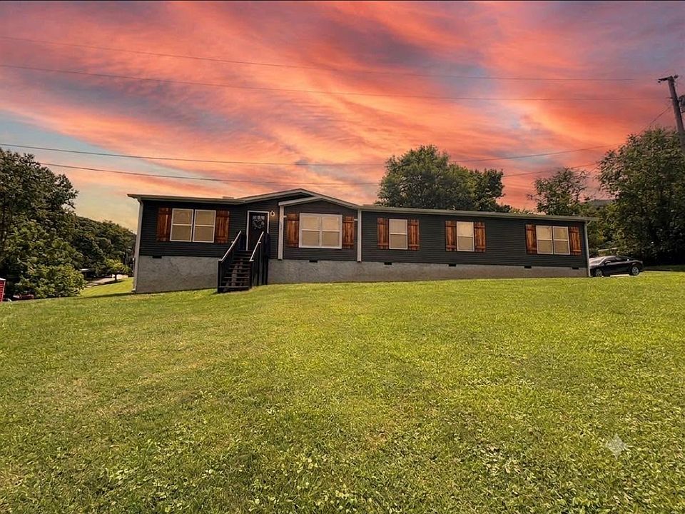 1st image of 124 Kathy Ln