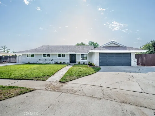 1527 N Pine Ave, Rialto, CA 92376