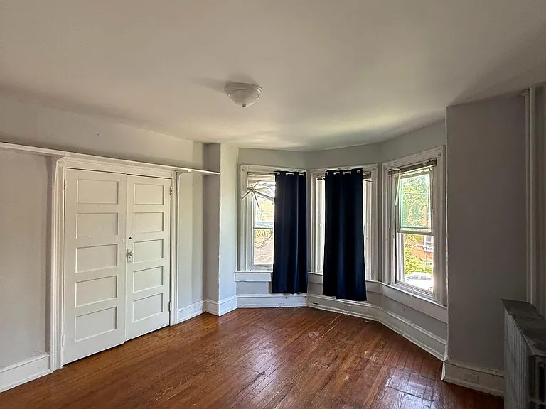 5336 Vine St #2F — Photo 1