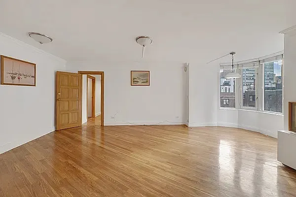 Rented by Oxford Property Group | media 19