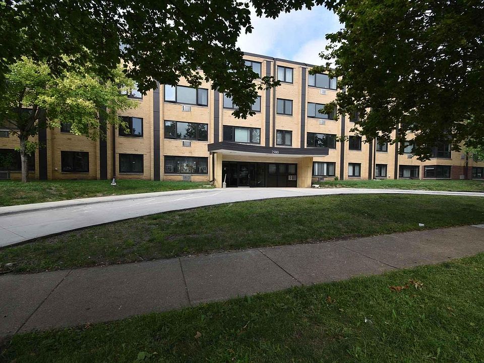 1st image of 2500 Blaisdell Ave APT 201