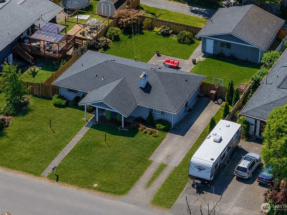 1st image of 1344 S Woodlawn Street