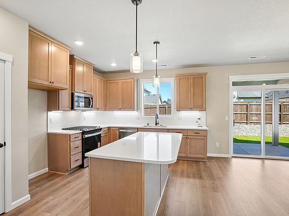 646 NW 28TH ST by Aho Construction