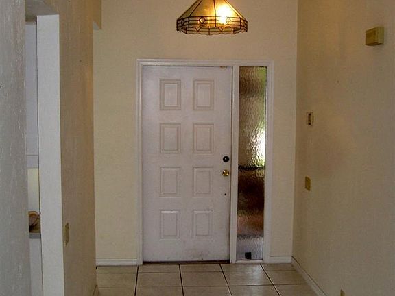 4th image of 13130 Regent Cir