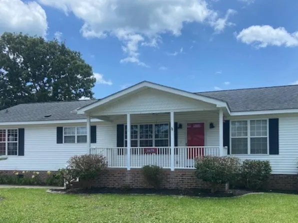 1679 Perry Circle, Myrtle Beach, SC 29577