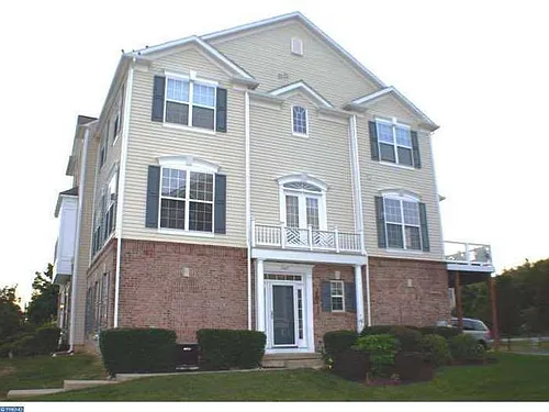 2007 Garrison Dr Photo 1