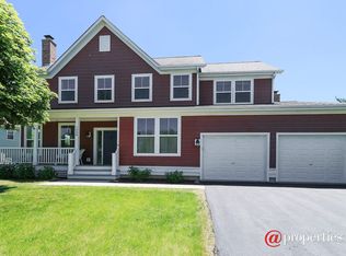 1239 Hedgerow Dr, Grayslake, IL 60030