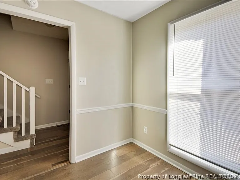 5940 Laguna Dr — Photo 6