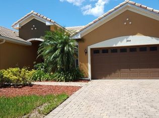 3904 Port Sea Pl, Kissimmee, FL 34746