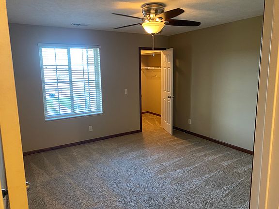 4th image of 1619 E Military Ave #2301