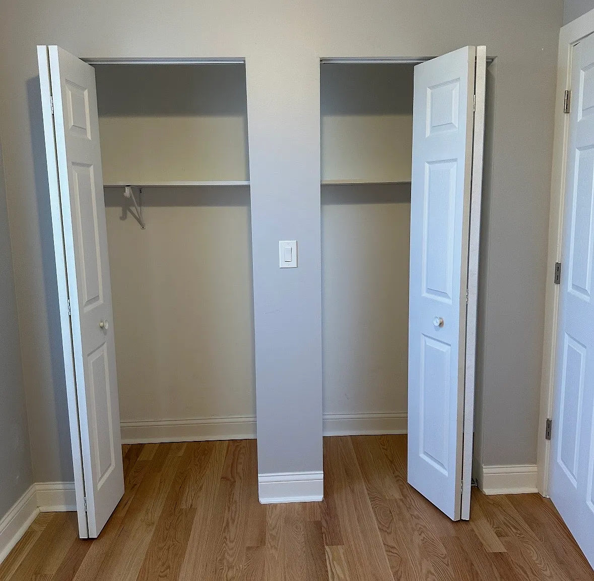 2 bed, 800 sqft, $1,600 — Photo 2