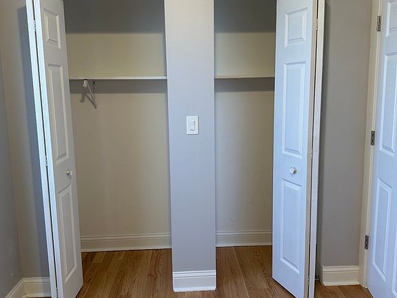 2nd image of 2827 W 23rd St #1B