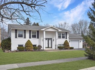 18 Marquette Pl, Buffalo Grove, IL