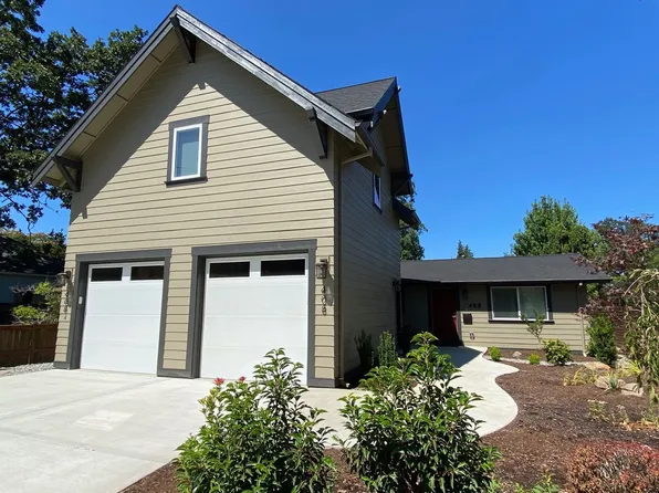 304-20 408 Pine Street, Hood River (Main House and 408 A), 408 Pine St, Hood River, OR 97031