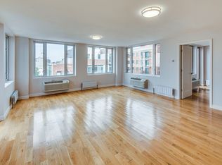 26-25 2nd St #6, Astoria, NY 11102