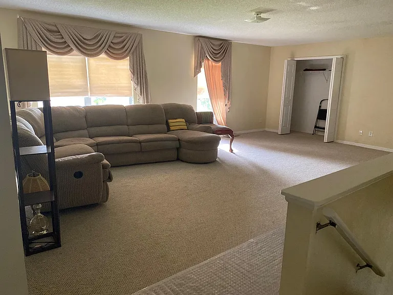 2705 Grapevine Crst — Photo 34