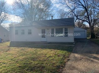 480 Marechal Ln, Florissant, MO