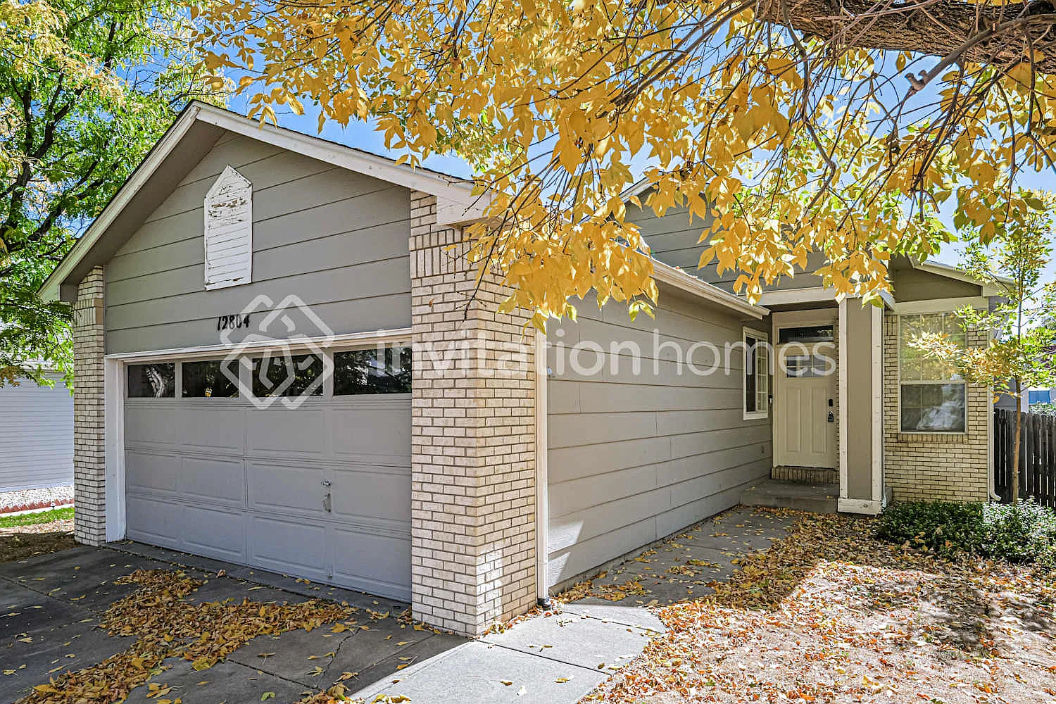 12804 E Wyoming Cir Aurora, CO 80012 — Photo 1