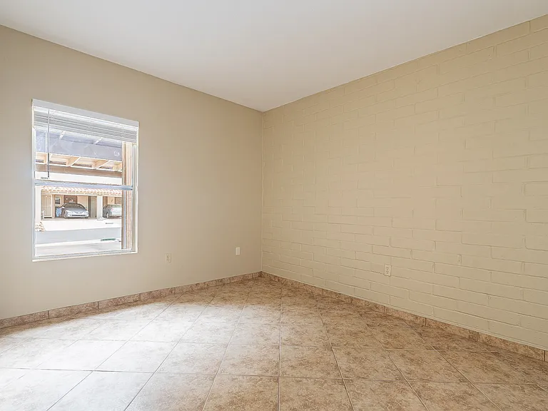 1430 W Camino Lucientes — Photo 20