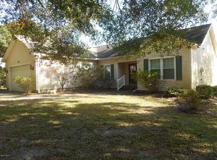 455 Lake Shore Dr SW, Sunset Beach, NC 28468
