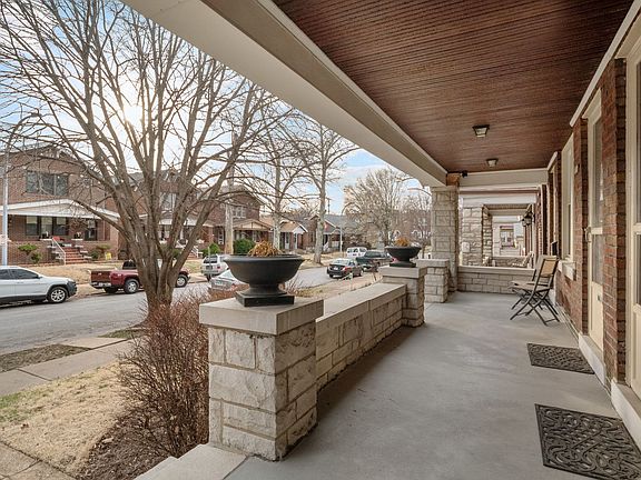 3rd image of 3629 Bowen St #259
