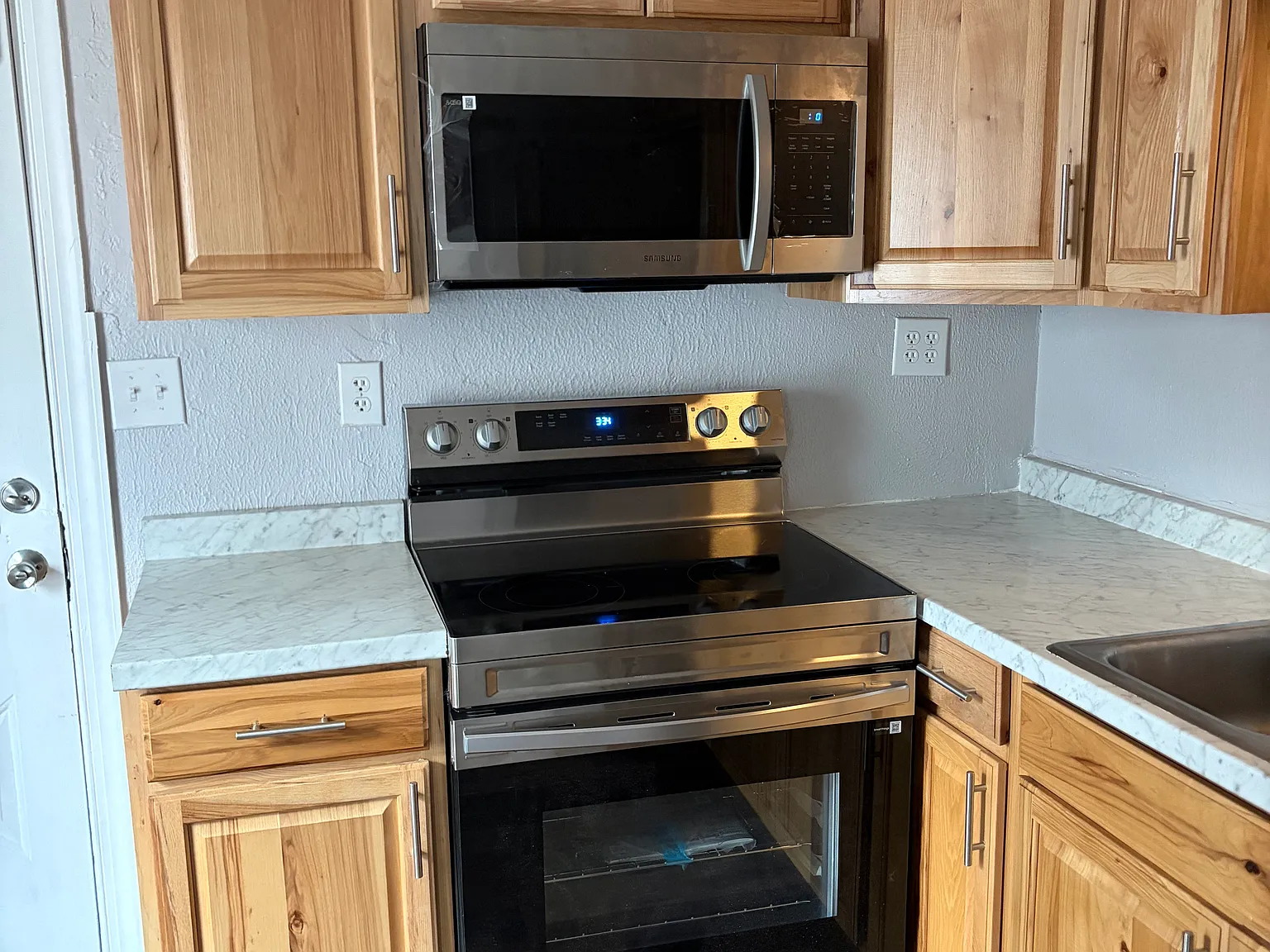 2 bed, 711 sqft, $1,500 — Photo 3