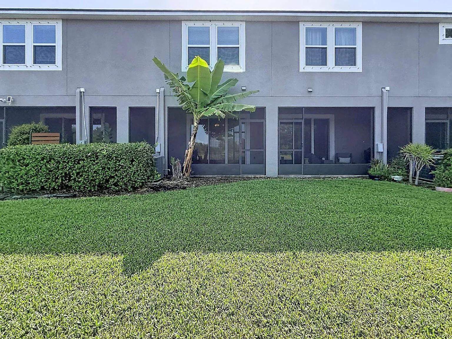 3 bed, 2.5 bath, 1713 sqft, $2,600 — Photo 4