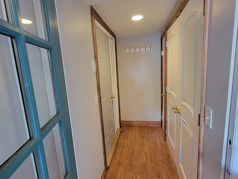 32 E Main St #A — Photo 2