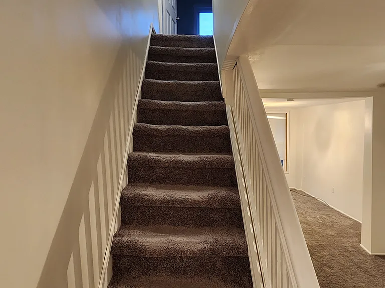 642 W Penn St — Photo 18