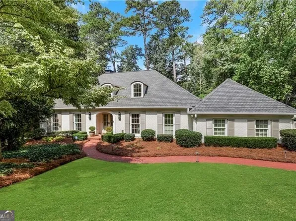 3378 Valley Cir NW, Atlanta, GA 30305