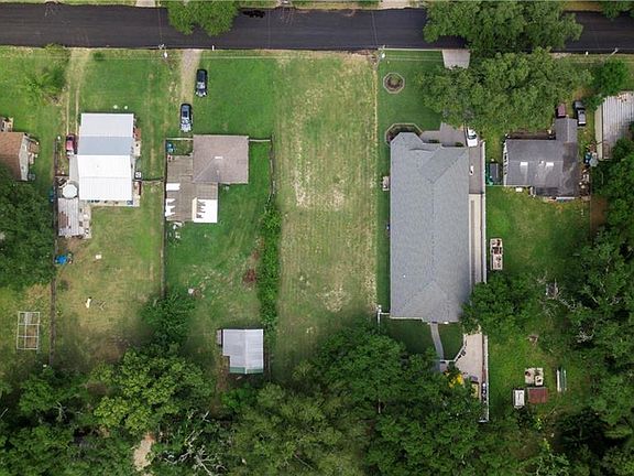 3rd image of 3632 Bliss Ave