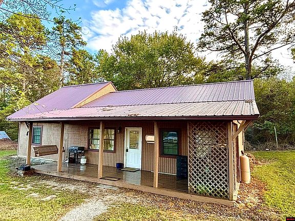 4th image of 3503 State Highway 223