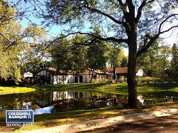 5th image of 8254 Chestnut Dr #41D