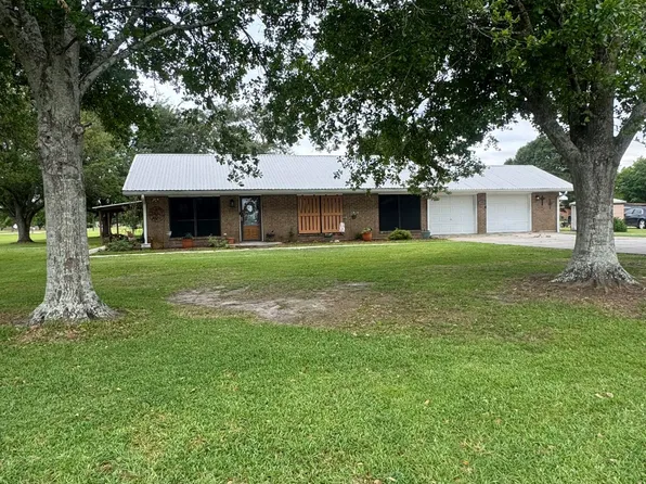 2806 Riverwood Rd, New Iberia, LA 70560